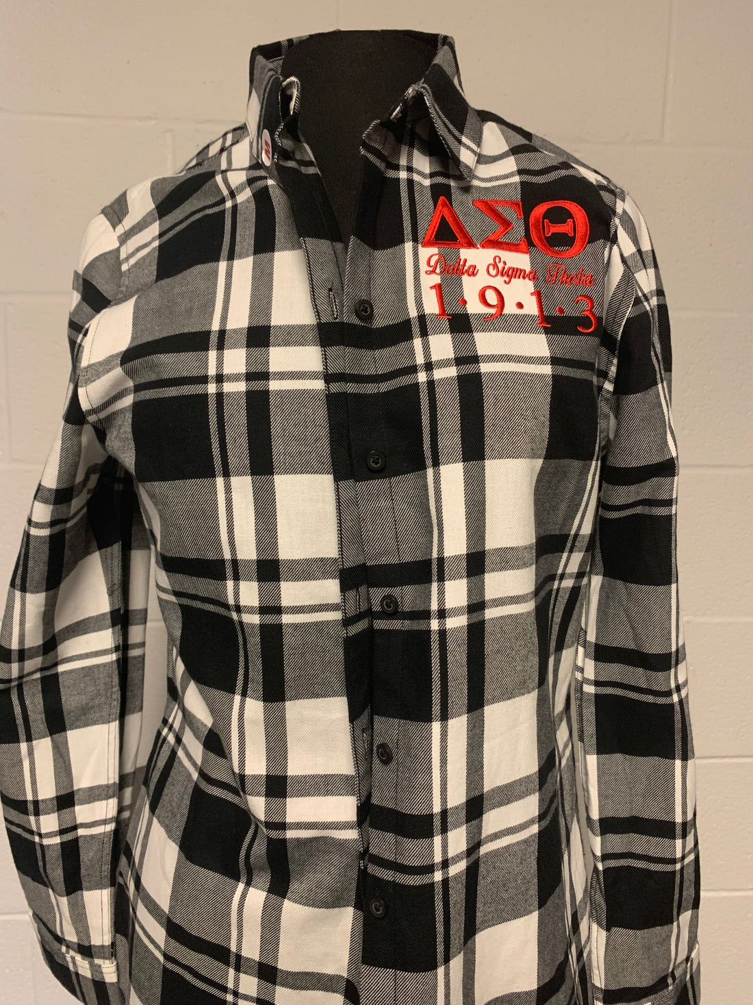 Delta Black and White Flannel